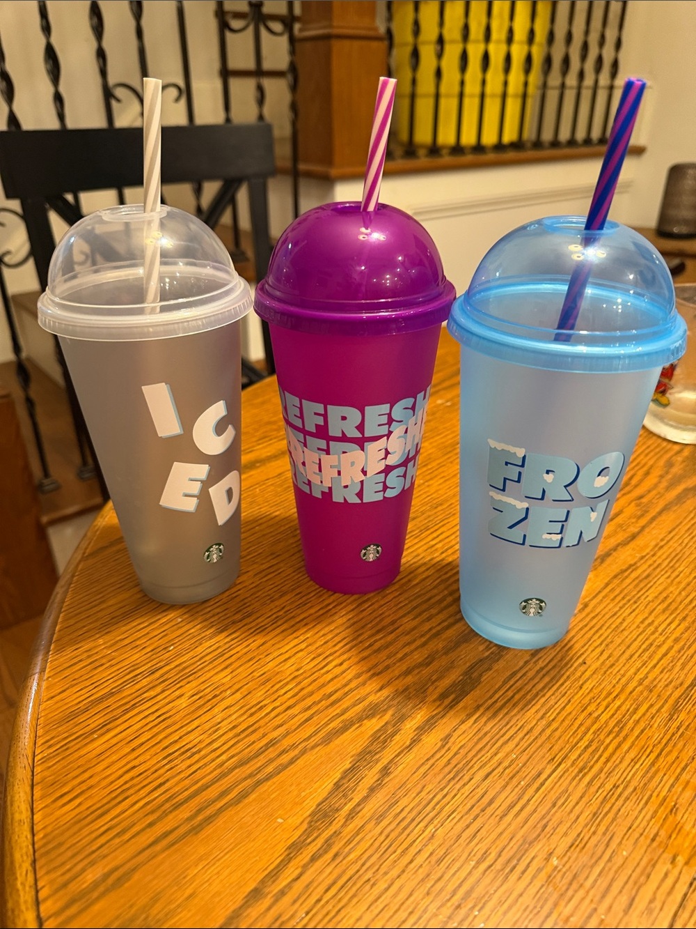 Starbucks Cups Dome Lid & Straws